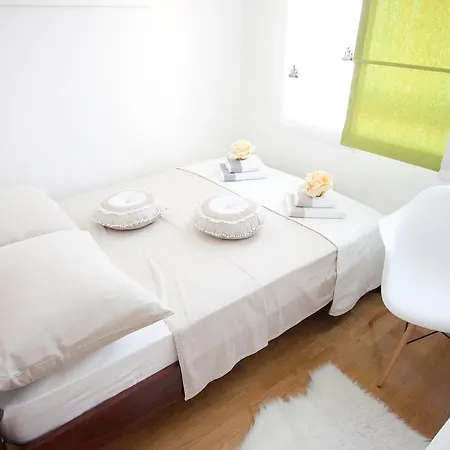 Roko Apartment *